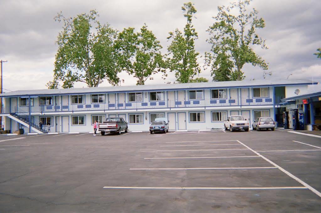 Stardust Motel Реддінг Екстер'єр фото